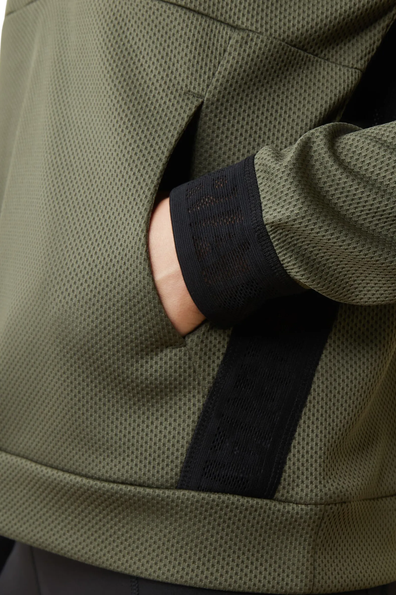 Clearance Breathe 1/2 Zip Genser for kvinner Gensere & Fleece