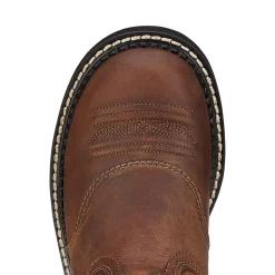 Probaby westernboots, dame Stallsko