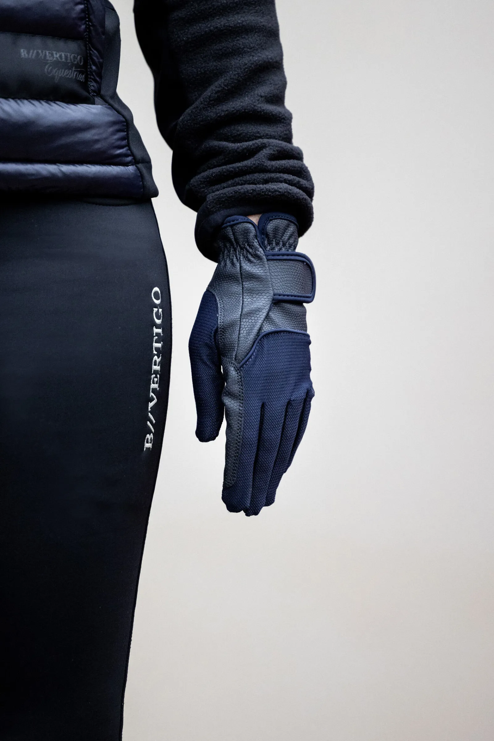 New B Vertigo Carla sommer-ridehansker i mesh til dame Sommerhansker