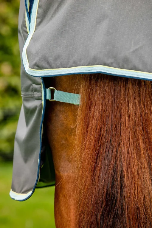 Discount Amigo Hero Ripstop Plus utedekken med avtakbar hals, 200g Overgangsdekken & Vinterdekken