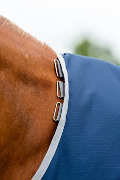 Outlet Amigo Ripstop 900D Plus utedekken med avtakbar halsdel, 100g Regndekken