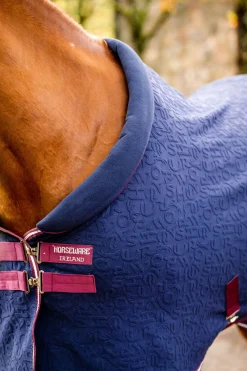 Hot dekorert cosy neck cooler Ulldekken Og Svettedekken