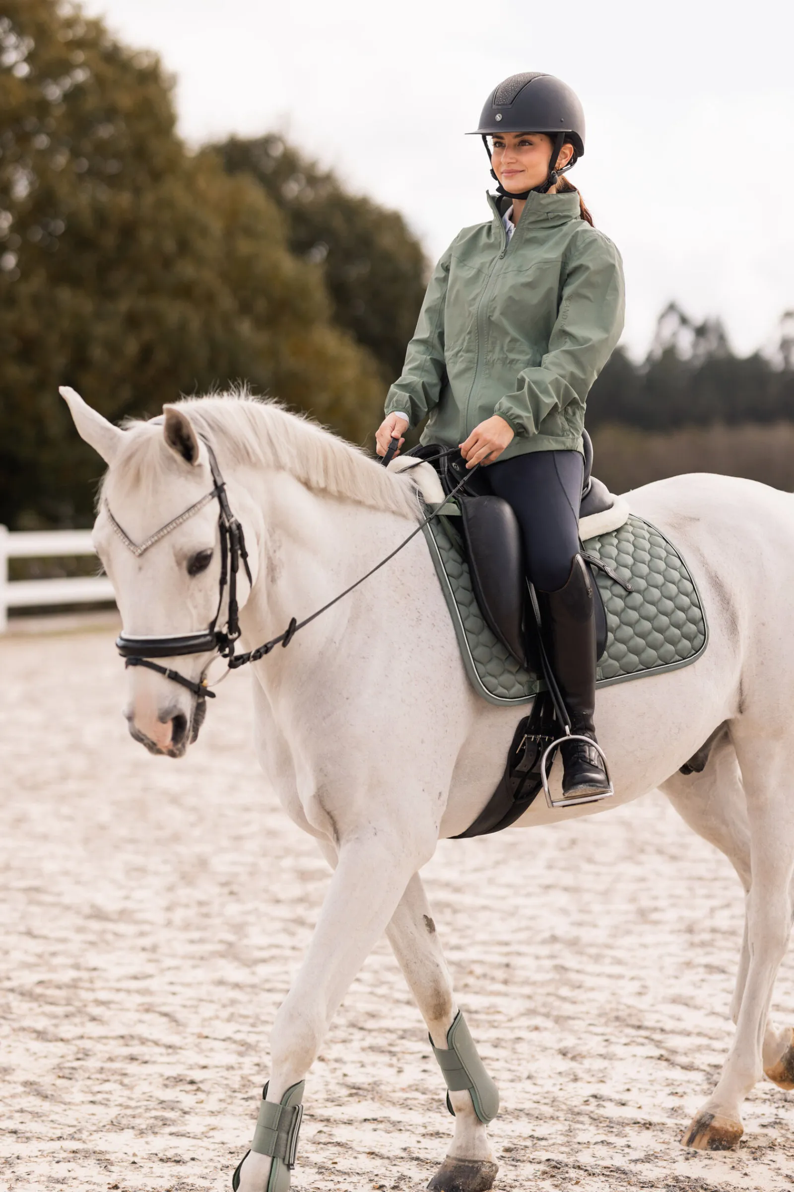 Online Fiora tynn, vanntett ridejakke til dame Regntøy|Jakker Og Frakker