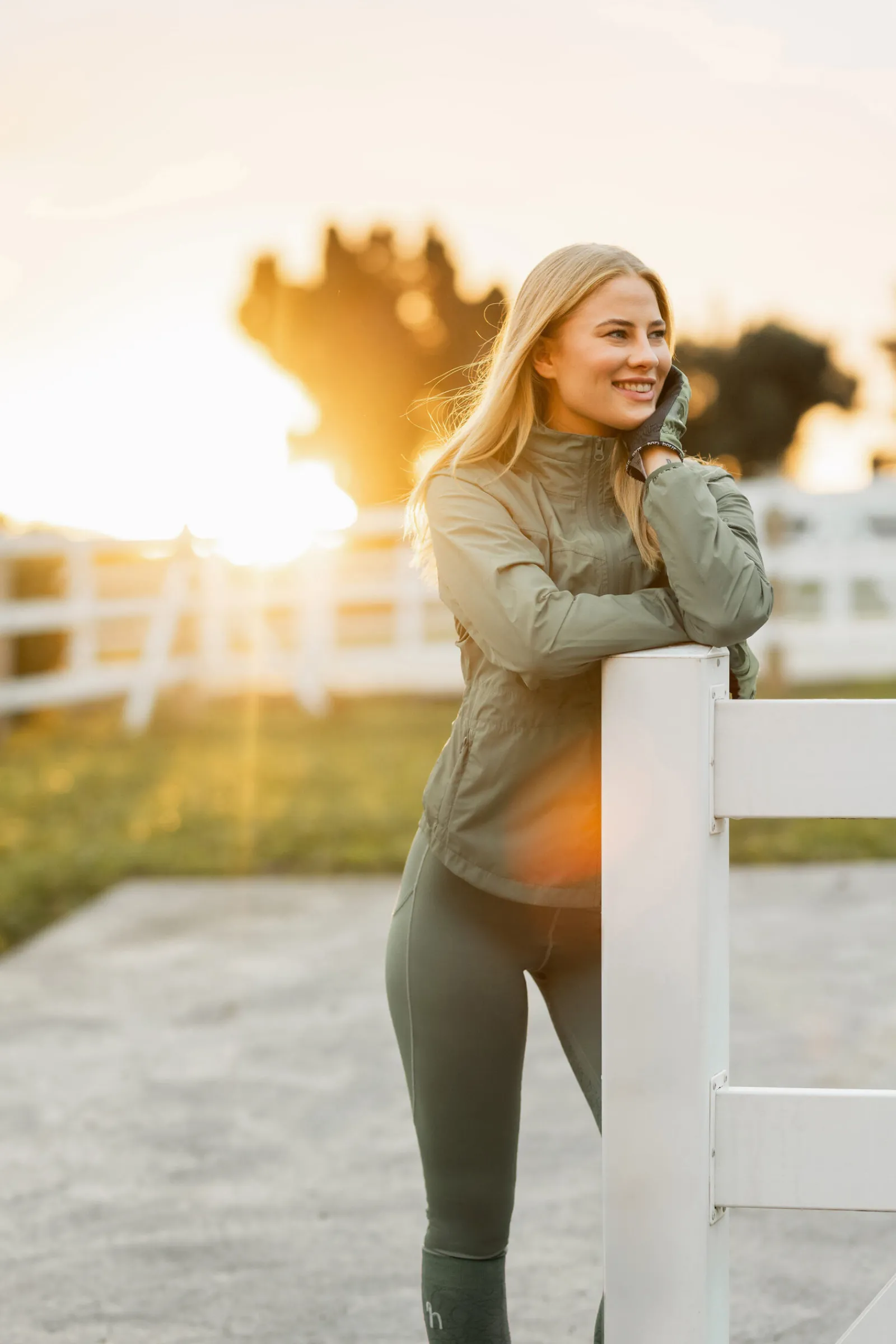 Online Fiora tynn, vanntett ridejakke til dame Regntøy|Jakker Og Frakker