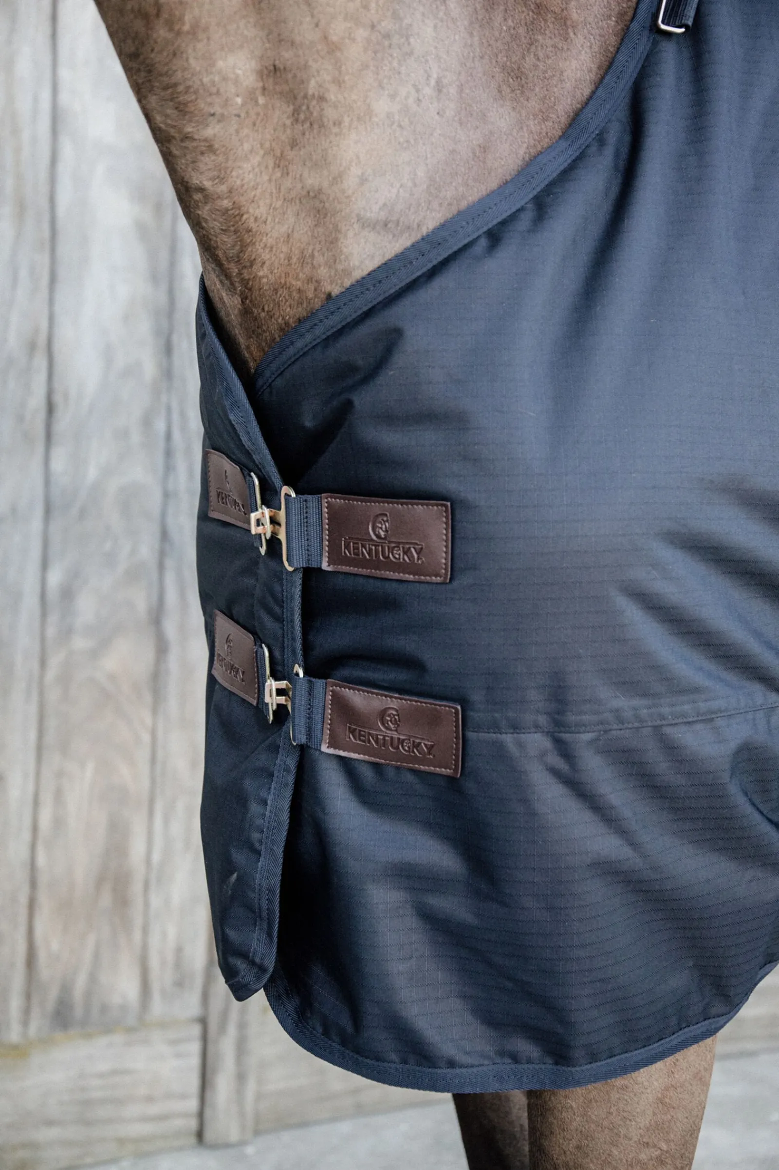 Best Horsewear All Weather Waterproof Classic utedekken, 50 gram Regndekken