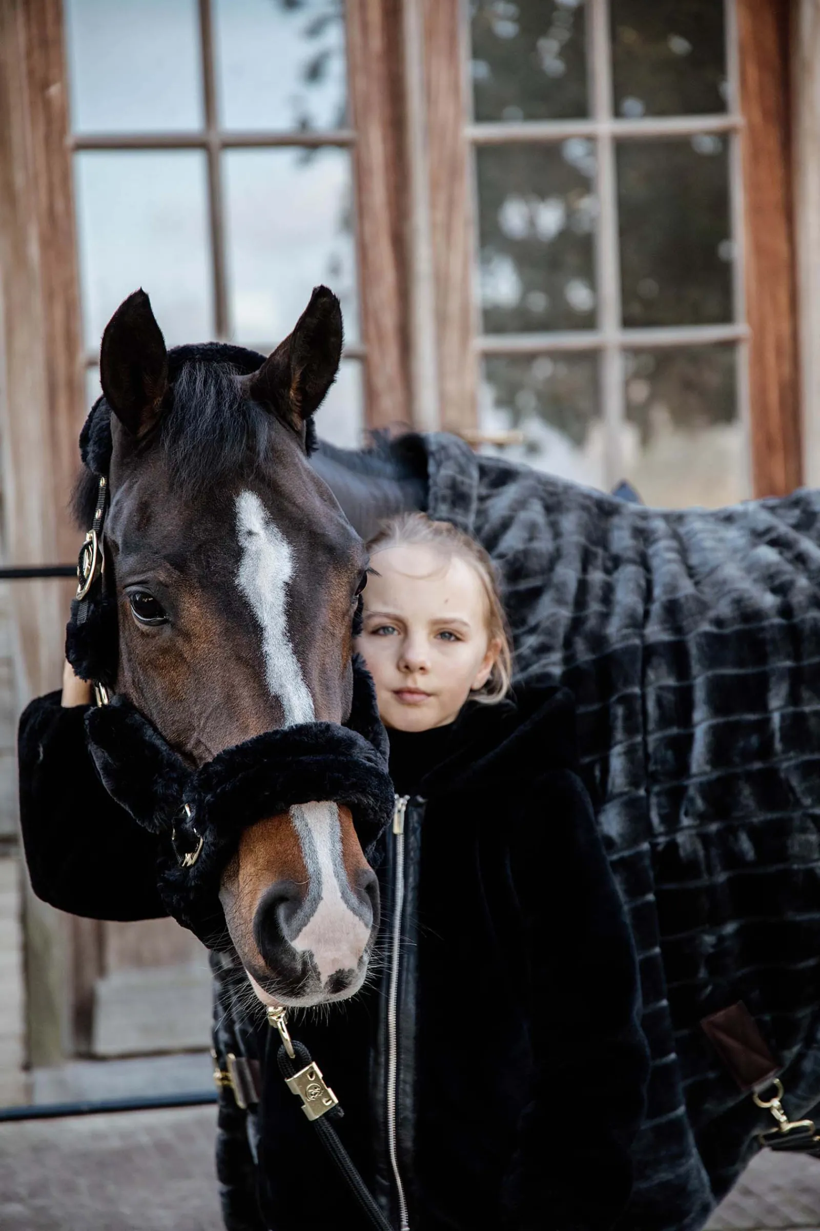 Discount Horsewear transportgrime med saueskinn Grimer